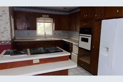 4770 James B White Hwy., Whiteville, NC 28472 - Photo 5