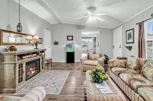 738 Oliver Dr, Garden City, SC 29576 - Photo 7