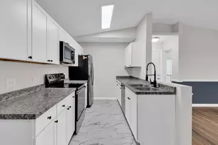 8658 Southbridge Dr, Surfside Beach, SC 29575 - Photo 5