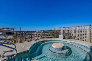 215 Atlantic Ave, Garden City, SC 29576 - Photo 15