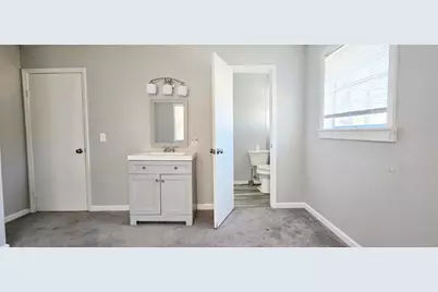 415 Locust Tree Ct., Gresham, SC 29546 - Photo 9