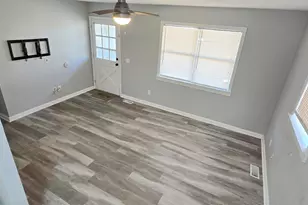 415 Locust Tree Ct, Gresham, SC 29546 - Photo 5