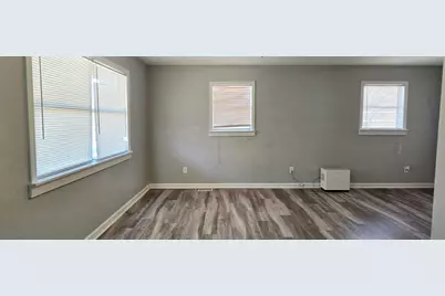 415 Locust Tree Ct., Gresham, SC 29546 - Photo 3