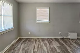 415 Locust Tree Ct, Gresham, SC 29546 - Photo 3