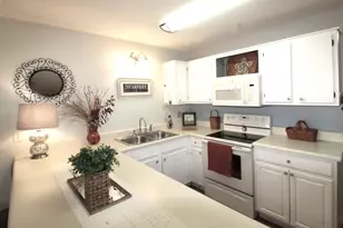 510 Fairwood Lakes Dr, Myrtle Beach, SC 29588 - Photo 5