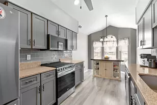 219 Beechwood Ct, Conway, SC 29526 - Photo 7