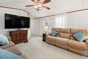 916 Periwinkle Pl, Myrtle Beach, SC 29577 - Photo 5