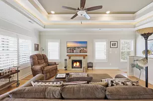 407 Lumbee Cir, Pawleys Island, SC 29585 - Photo 3