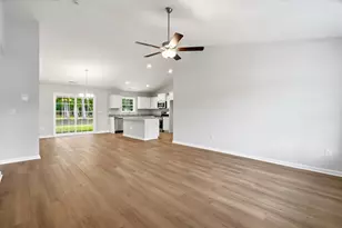 14 Bennington Ct, Georgetown, SC 29440 - Photo 3
