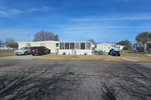 701 Parkway Dr, North Myrtle Beach, SC 29582 - Photo 3