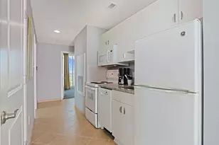 300 N Ocean Blvd, North Myrtle Beach, SC 29582 - Photo 9