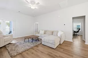 427 McGarry Dr, Myrtle Beach, SC 29588 - Photo 9