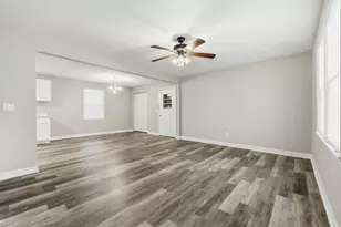 902 Forest Loop Rd, Conway, SC 29527 - Photo 5