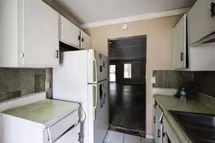 611 Dekalb St, Georgetown, SC 29440 - Photo 7