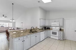 2423 Glen Dr, Little River, SC 29566 - Photo 5