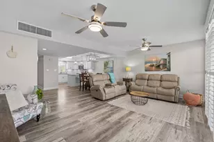 423 Parker Dr, Pawleys Island, SC 29585 - Photo 9