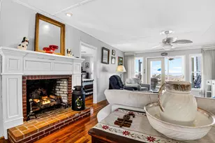 580 Parker Dr, Pawleys Island, SC 29585 - Photo 9