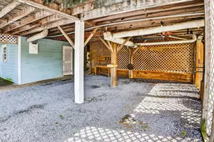 580 Parker Dr, Pawleys Island, SC 29585 - Photo 31