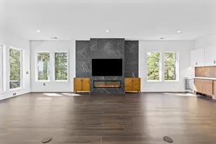 42 Enclave Pl, Pawleys Island, SC 29585 - Photo 11