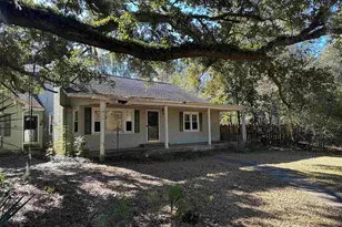 402 Wilkinson St, Georgetown, SC 29440 - Photo 1