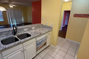 1058 Sea Mountain Hwy, North Myrtle Beach, SC 29582 - Photo 7