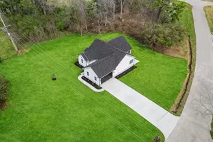 1312 Lakeside Dr, Conway, SC 29526 - Photo 3
