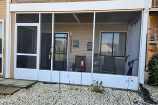 1025 Plantation Dr W, Little River, SC 29566 - Photo 5