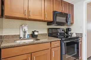 1105 S Ocean Blvd, Myrtle Beach, SC 29577 - Photo 7