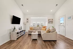 811 Spindel Dr, Myrtle Beach, SC 29588 - Photo 5