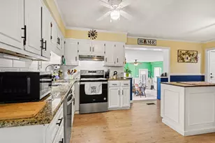 1607 Mcdermott St, Conway, SC 29526 - Photo 11