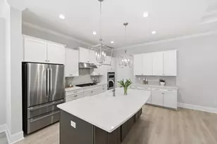 5013 Whitsett St, Murrells Inlet, SC 29576 - Photo 9