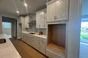 1509 Crested Iris Wy, North Myrtle Beach, SC 29582 - Photo 7