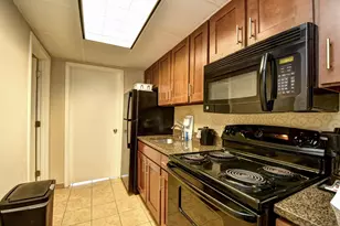 1105 S Ocean Blvd, Myrtle Beach, SC 29577 - Photo 9