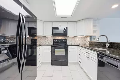 311 69th Ave. N #102, Myrtle Beach, SC 29572 - Photo 5