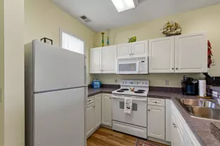 901 W Port Dr, North Myrtle Beach, SC 29582 - Photo 3