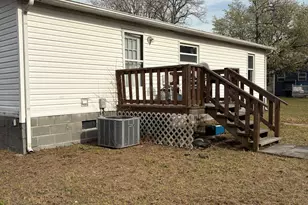 2070 Martin St, Loris, SC 29569 - Photo 5