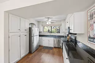 117 Finch Dr, Georgetown, SC 29440 - Photo 9