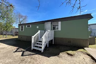 101 Dubbs Ave, West Columbia, SC 29169 - Photo 1