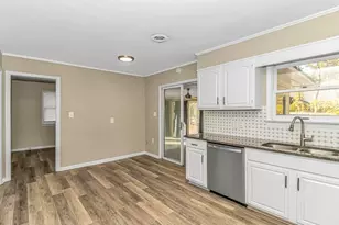 181 Moss Dale Ln, Pawleys Island, SC 29585 - Photo 11