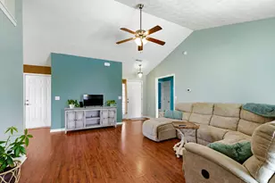 527 Cottage Oaks Cir, Myrtle Beach, SC 29579 - Photo 5