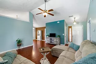 527 Cottage Oaks Cir, Myrtle Beach, SC 29579 - Photo 5