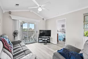 4421 Eastport Blvd, Little River, SC 29566 - Photo 7