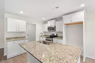 878 Owls Nest Dr, Conway, SC 29527 - Photo 5