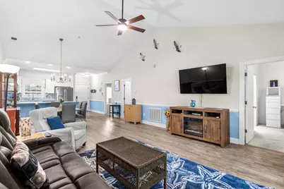 4879 Luster Leaf Circle #404, Myrtle Beach, SC 29577 - Photo 11