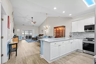 4879 Luster Leaf Cir, Myrtle Beach, SC 29577 - Photo 5