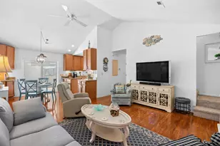 829 9th Ave S, North Myrtle Beach, SC 29582 - Photo 5