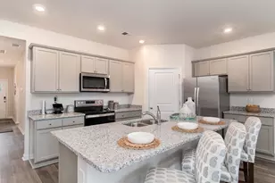 398 Glade Ct, Loris, SC 29569 - Photo 5