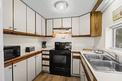6001 - 1562 S Kings Hwy., Myrtle Beach, SC 29575 - Photo 15