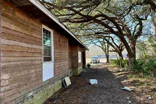 236 Senior Rd, Kingstree, SC 29556 - Photo 11