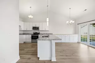 908 Sandridge Rd, Little River, SC 29566 - Photo 9